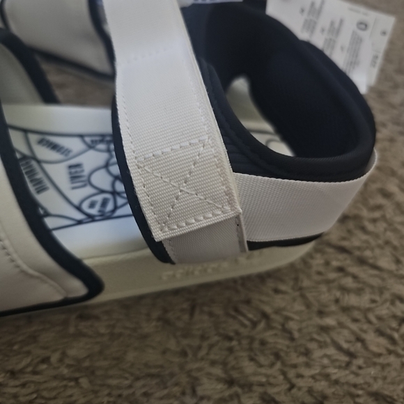 Adidas adilete x pharrel willians human race main image 5